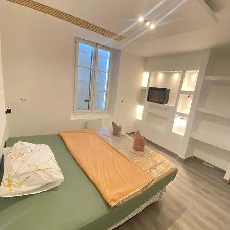 Chambre Spacieuse Elegante